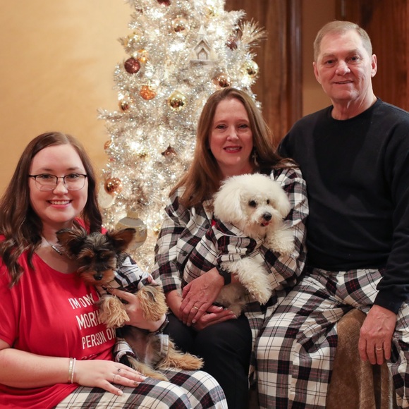 Stephanie, Posh Ambassador - Picture 2 of 3